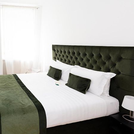 Home At Rome St. Peter Rooms&Apartment Zewnętrze zdjęcie
