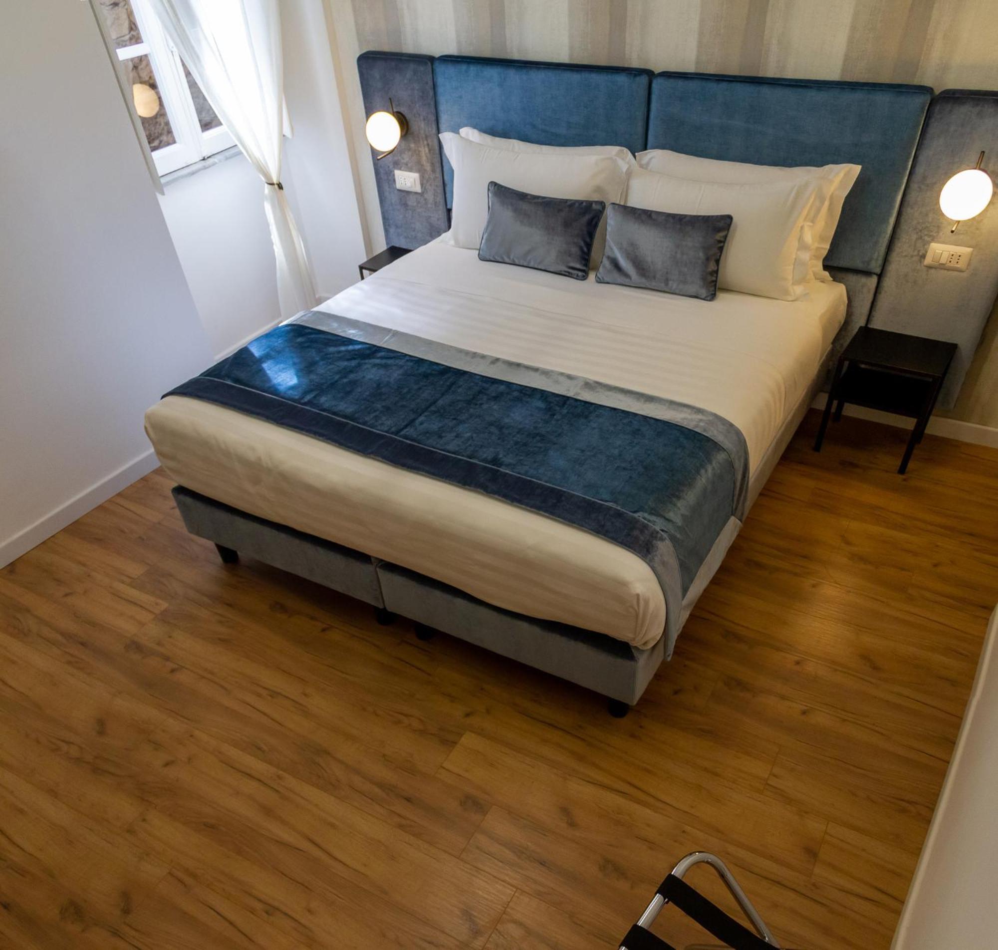 Home At Rome St. Peter Rooms&Apartment Zewnętrze zdjęcie