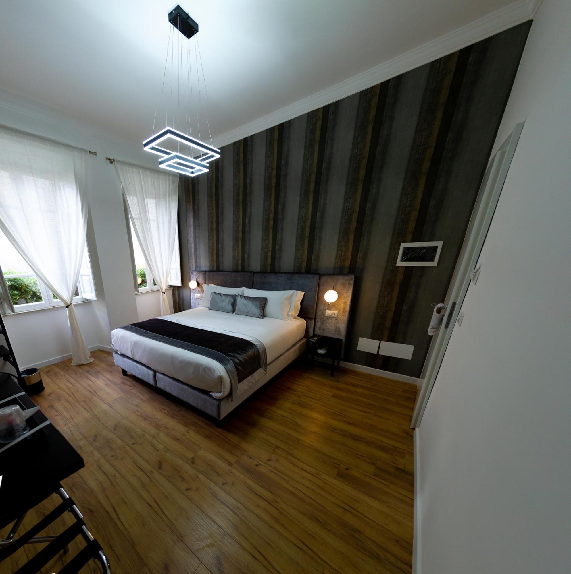 Home At Rome St. Peter Rooms&Apartment Zewnętrze zdjęcie